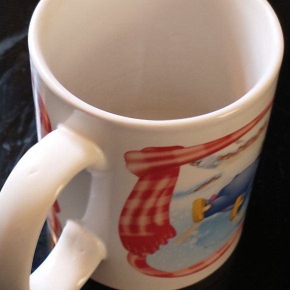WINNIE THE POOH CERAMIC MUG.... - Picture 5 of 5